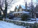 Sussex cream teas or homemade lemonade and milkshakes. - via Daymix