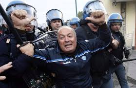 Image result for neapel abfallberge