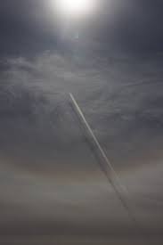 Attēlu rezultāti vaicājumam “Contrail shadows”