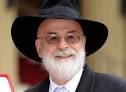 090803pratchett--.
