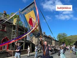 Image result for Saddleworth Sac