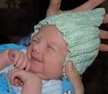 This is a very easy baby hat