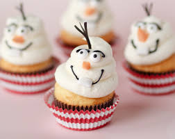 http://www.confessionsofacookbookqueen.com/2013/12/disneys-frozen-movie-cupcakes/