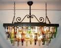 lampadario con le bottiglie di