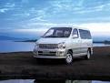 1999 Toyota Regius Picture