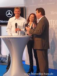 so Claudia Merzbach, die die Berlin-Fahrer nicht nur drei Tage lang begleitete, sondern in charmant geführten Interviews mit ...