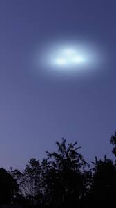 Image result for UFO Ryanair avvista un UFO nel volo Oslo - Bergamo ecco il video in anteprima!!