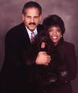 http://www.thesharkguys.com/wp-content/uploads/2009/04/solomonstedman-oprah.jpg