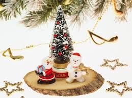 مجموعة صور لأجمل ـشجرة عيد الميلاد - صفحة 3 Images?q=tbn:ANd9GcTnbWVJw50Rd2Hgt8D9ZNilhaDf8FPEIONtIn16SFtEDFfheiD5
