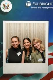 Attēlu rezultāti vaicājumam “Fuligo licentii young”