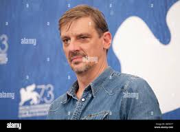 Afbeeldingsresultaat voor peter van den begin