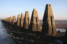 Giant Dragons' Teeth - via Daymix