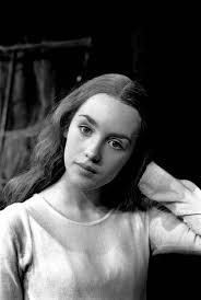 Isabelle Adjani ile ilgili görsel sonucu