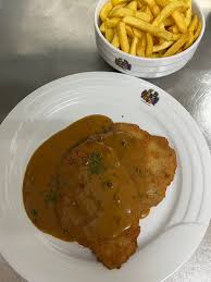 Image result for schnitzel mit pommes