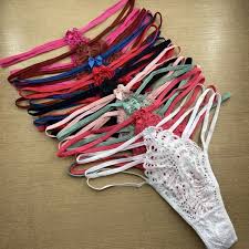 Resultado de imagem para "shakira" calcinha