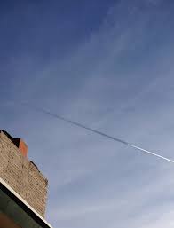 Attēlu rezultāti vaicājumam “Contrail shadows”