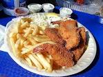 French fries shrimp crab cakes - via Daymix