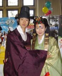 korean haristyle and hanbok Images?q=tbn:ANd9GcTq7NIdxCJ3oc7Qx-WmomlmdTZW6d-_mhH9Q-TZx5oRUBRiej2cYA