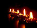 http://1.bp.blogspot.com/_Go2MNpXnGEg/TTyRQoYPRBI/AAAAAAAAGyo/tsWiNDKLWpY/s1600/sfondo-candela-natalizia-2.jpg
