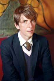 If there&#39;s a quirkier pop star than Canadian violinist Owen Pallett, we&#39;d like to meet him. - opallett080825_250