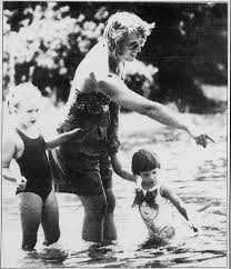 Image result for Double Decker Twin Stroller Jerry O'Connell