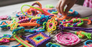 Image result for Scoubidou-band