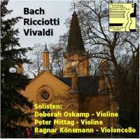 Solo-Cello: Ragnar Könemann. C. Ricciotti: Concertino in G. A. Vivaldi: Concerto grosso op. 3 Nr. 8. Solisten: Deborah Oskamp, Peter Mittag