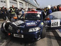 Karl Brinker lässt Konkurrenz hinter sich - automobilsport. - renault-clio2
