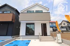 Image result for 武蔵村山市岸2丁目〈中古〉JR八高線「箱根ヶ崎」駅バス６分停歩４分　閑静な住宅地　前面道路が広いのでクルマの運転が苦手な方も車庫入れ楽々！　全居室収納充実！