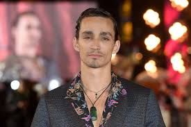 Image result for Robbie Sheehan