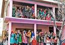 Militants kill 3 cops in Valley