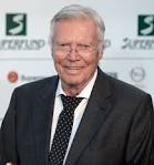 Datei:Save The World Awards 2009 show11 - Karlheinz Böhm.jpg - Save_The_World_Awards_2009_show11_-_Karlheinz_Böhm