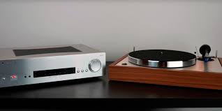 Receiver for vinyl player