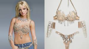 Resultado de imagem para "britney spears" calcinha