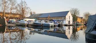 Image result for Hillingdon Junior Canoe Club