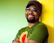 R&B singer Musiq Soulchild premiered the video for his first single “Radio” ... - Musiq_Soulchild_14_b
