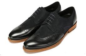 7 Pairs of Must Have Men Shoes | www.bespokesolemate.com