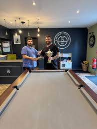 Image result for Lincoln Eastgate Club