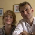 Hugh Dennis plays Dad with Claire Skinner as Mum. - outnumbered_3