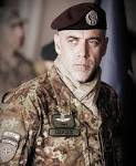 ... Folgore Carmine Masiello, comandante del contingente italiano ad Herat. - 1303485811234A