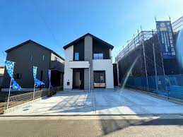 Image result for 中藤2丁目〈売地〉広々426.17㎡（法面含む）上下水道引込済、法面利用価値大、建築条件はございません。お好きなハウスメーカーで建築できます。