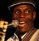 Oliver Mtukudzi - tuku-at-dairai-launch-01-500x523