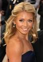 http://www.bestcelebrityhairstyles.com/wp-content/uploads/2010/02/Kelly-Ripa-hairstyle.jpg