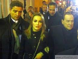 Foto: Spoznajte lepo Francesco, novo dekle Silvia Berlusconija - 64943076_h_50629280-1_show