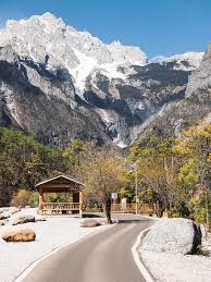 Αποτέλεσμα εικόνας για dragon snow mountain