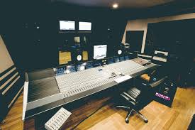 「YAMAHA NS-10」の画像検索結果