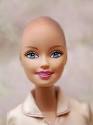 Barbie careca será distribuída em hospitais de câncer nos EUA e ... - barbie