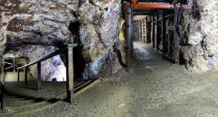 Znalezione obrazy dla zapytania kopalnia