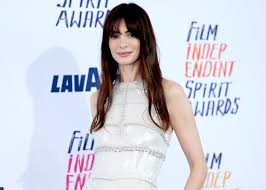 Image result for アンハサウェイ