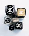 http://pavlyn.files.wordpress.com/2012/03/chanel-lipstick-variations.jpg